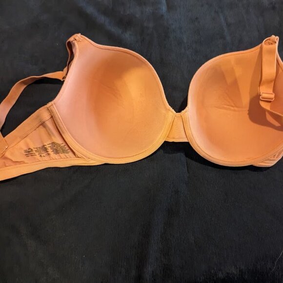 Fruit of the Loom Pink Underwire Bra | Size 38DD | NWOT - Picture 2 of 3